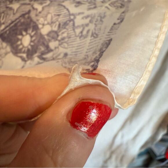 1945 Surrender of Japan Silk Map Handkerchief - Nippon Times - Picture 7 of 7